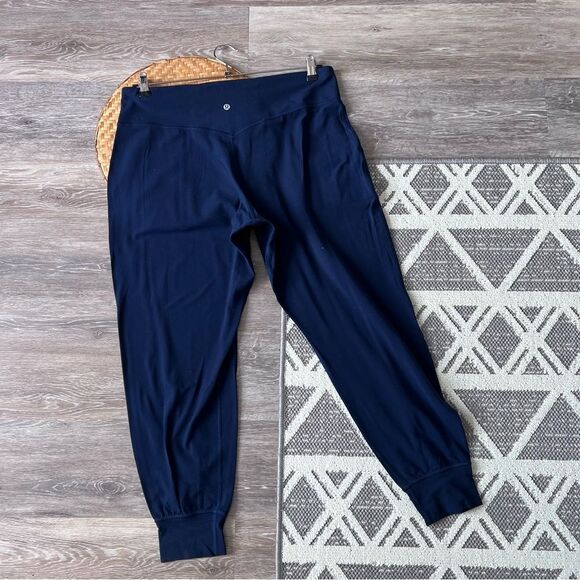 Lululemon align Joggers in Navy Blue Women’s Size 16 - Picture 5 of 8